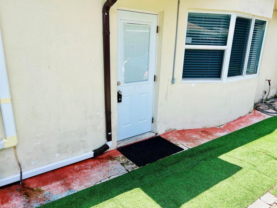 3387 NW 37TH Avenue, Lauderdale Lakes, Florida 33309, Stati Uniti