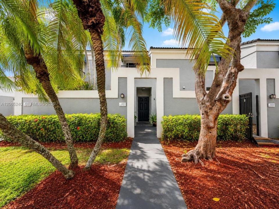2311 SW 82nd Ter, North Lauderdale, Flórida 33068, Estados Unidos