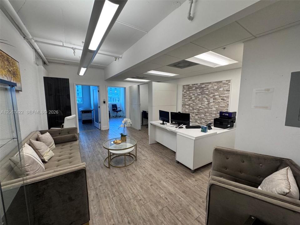 40 SW 13th St 402, Miami, Floride 33130, États-Unis