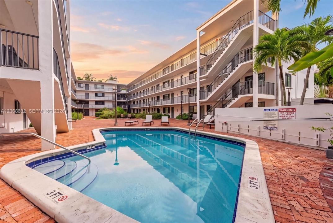 2924 Day Ave N314, Miami, Florida 33133, USA