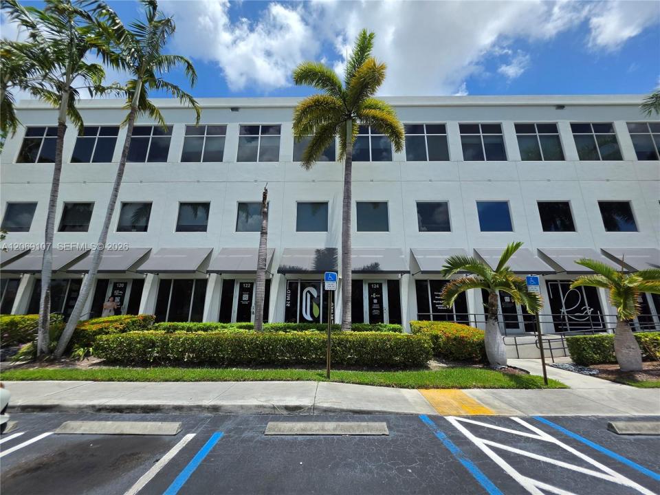 7950 NW 53rd St 122, Doral, Floride 33166, États-Unis