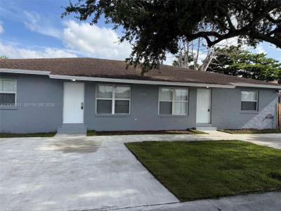 12040 SW 214th Ter 1, Miami, Florida 33177, USA