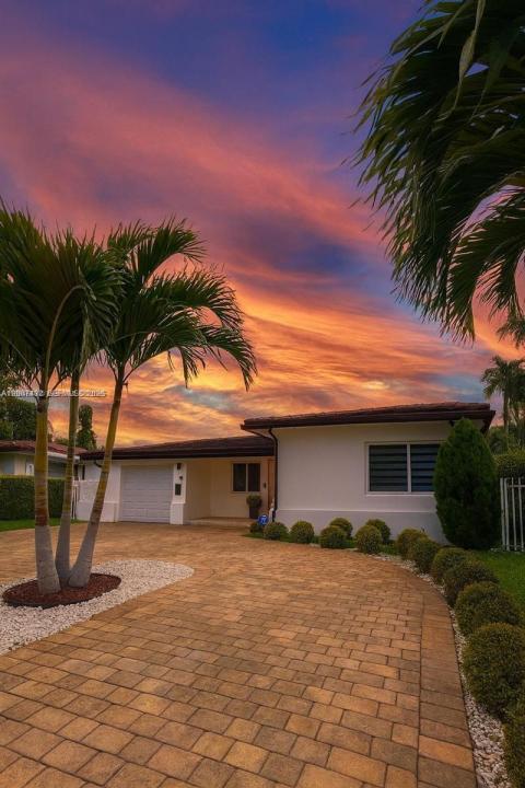 146 Ponce De Leon Blvd n/a, Coral Gables, Florida 33134, USA