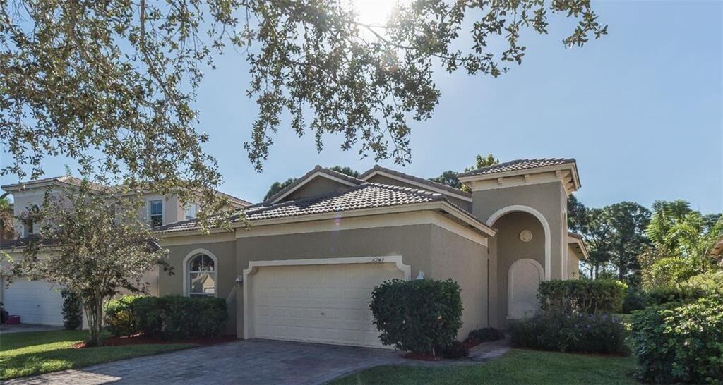 6243 ARLINGTON Way, Fort Pierce, Florida 34951, USA
