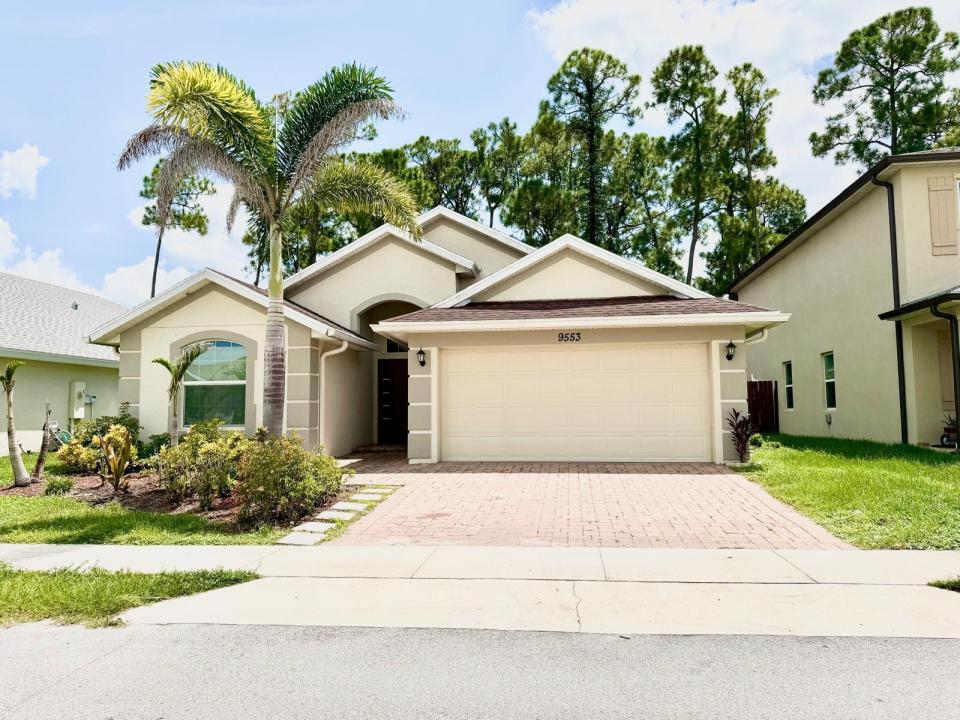 9553 SEA SPRAY Drive, Fort Pierce, Florida 34945, USA