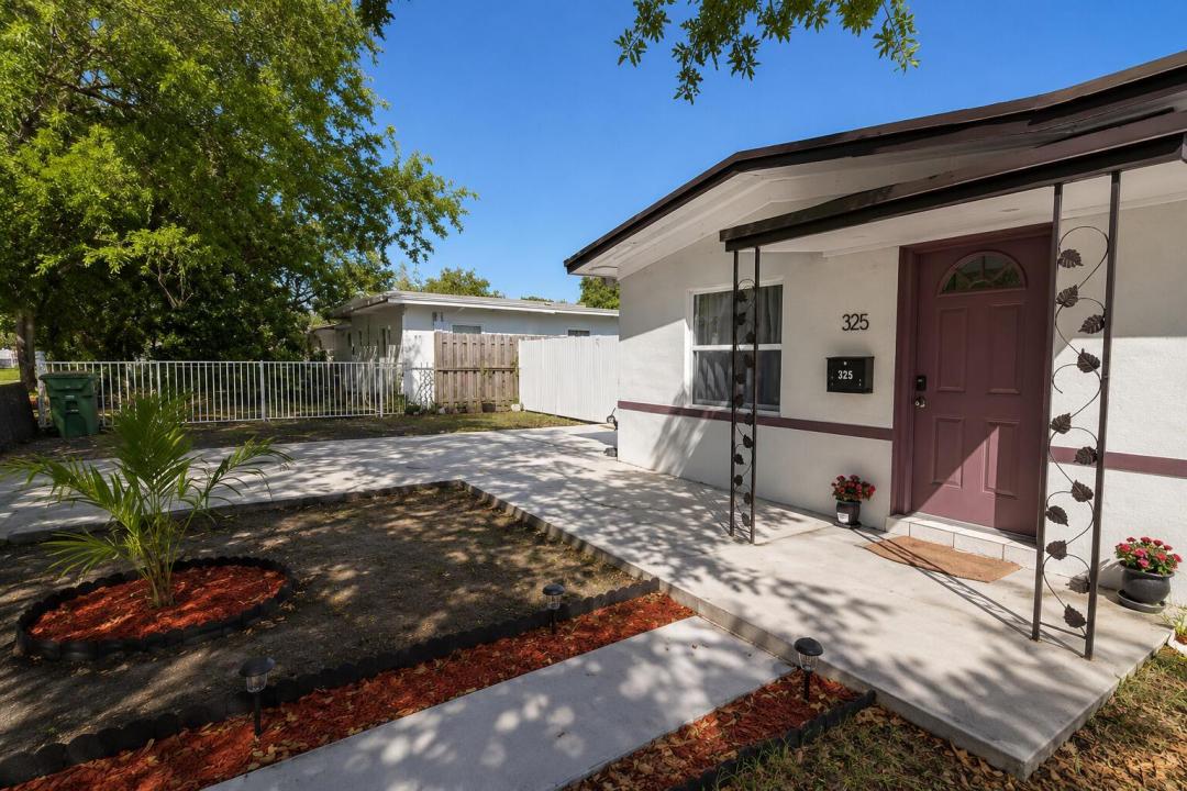 325 NW 135TH Street, North Miami, Floride 33168, États-Unis