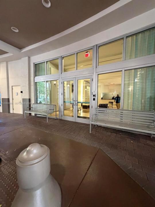9055 SW 73rd Ct 2109, Miami, Florida 33156, Stati Uniti