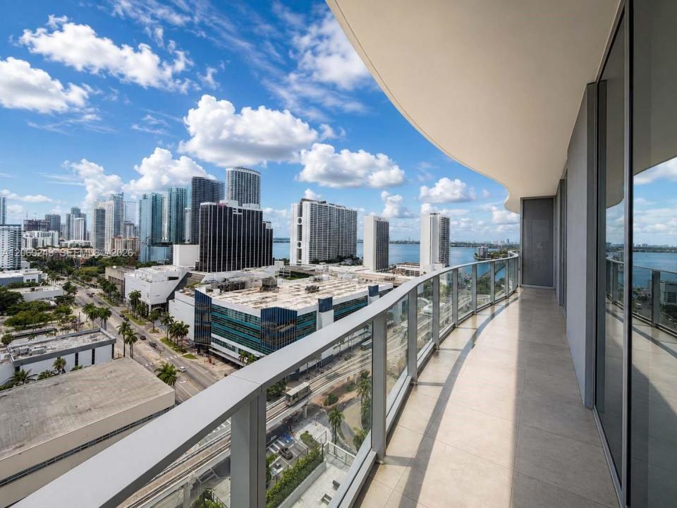 1400 Biscayne Blvd 1807, Miami, Florida 33132, Stati Uniti