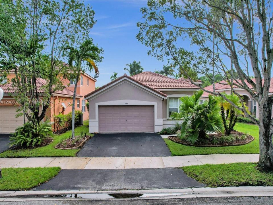 938 Bluewood Ter, Weston, Florida 33327, Stati Uniti