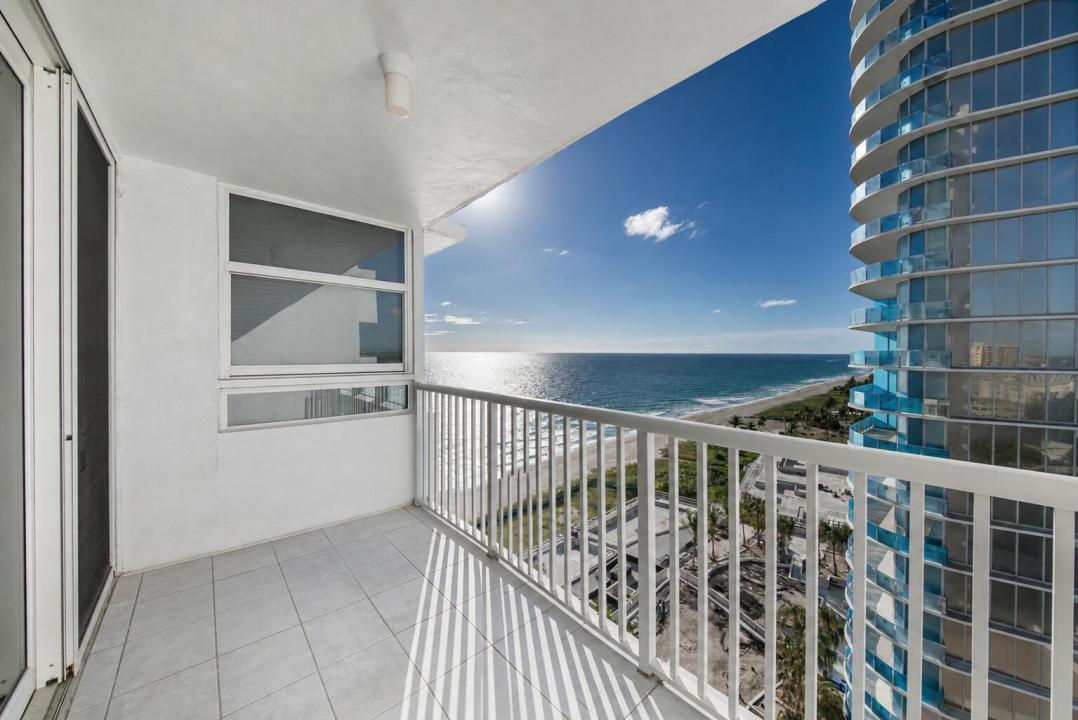 1370 S Ocean Boulevard 1703, Pompano Beach, Florida 33062, USA