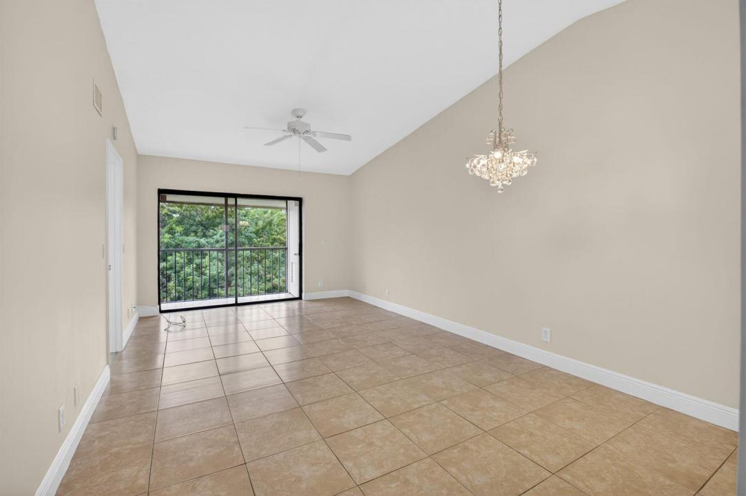 21943 REMSEN Terrace 207, Boca Raton, Floride 33433, États-Unis