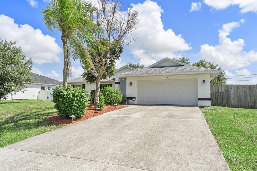 1632 SW ALVATON Avenue, Port St. Lucie, 플로리다 34953, 미국