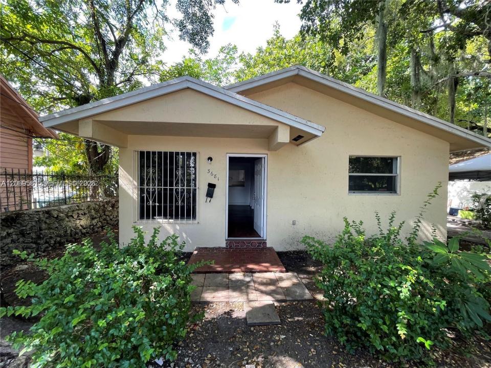 3677 Florida Ave 3677, Miami, Floride 33133, États-Unis