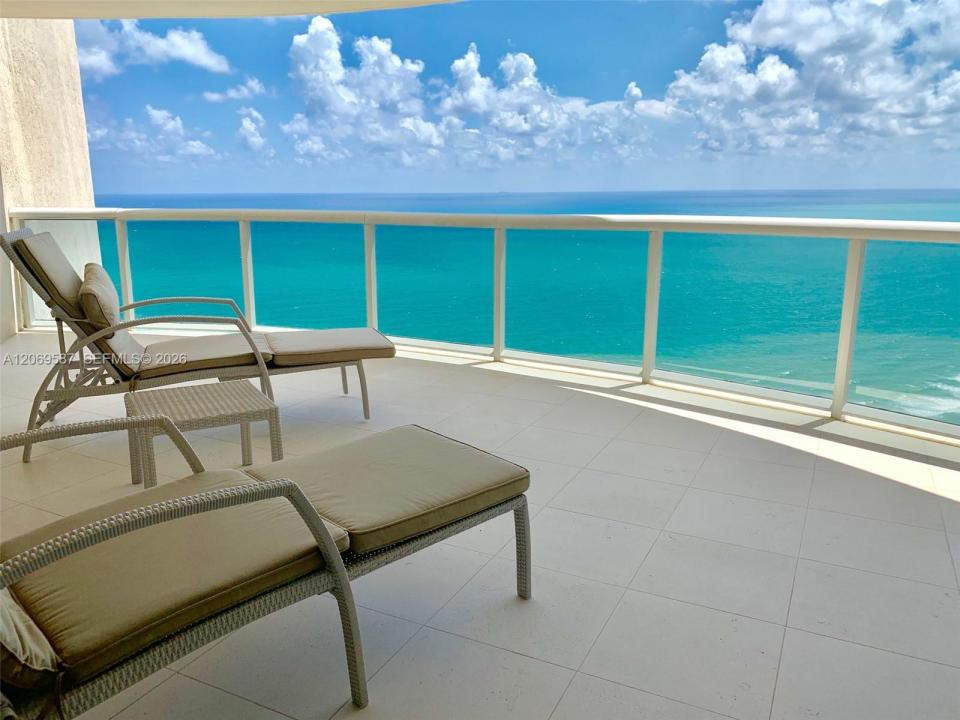 17555 Collins Ave 3202, Sunny Isles Beach, Floride 33160, États-Unis
