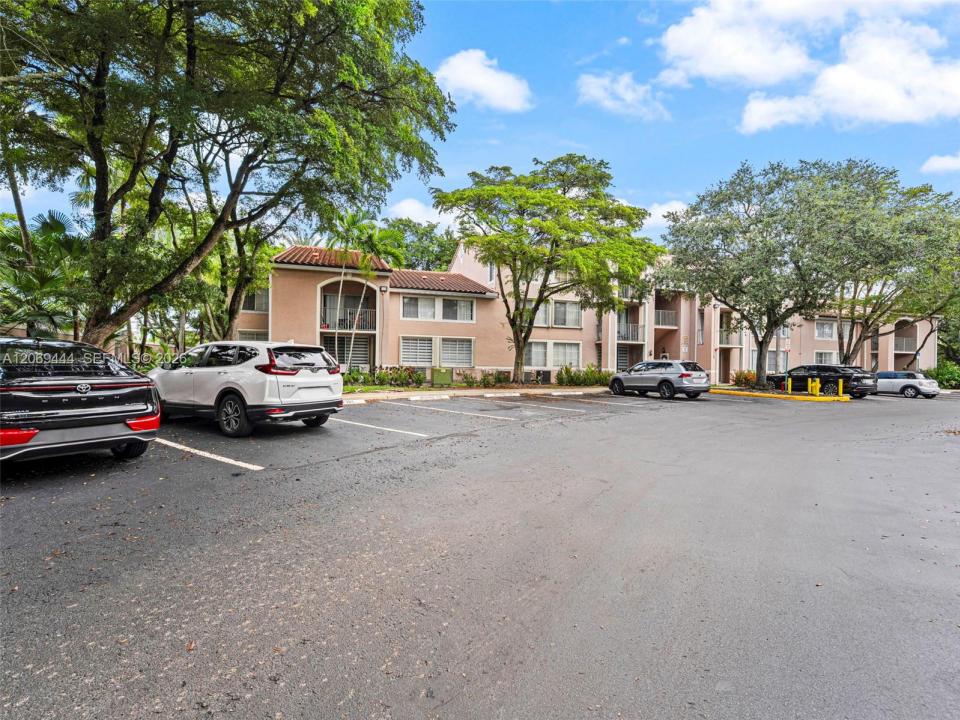 12106 Saint Andrews Pl 202, Miramar, Floride 33025, États-Unis