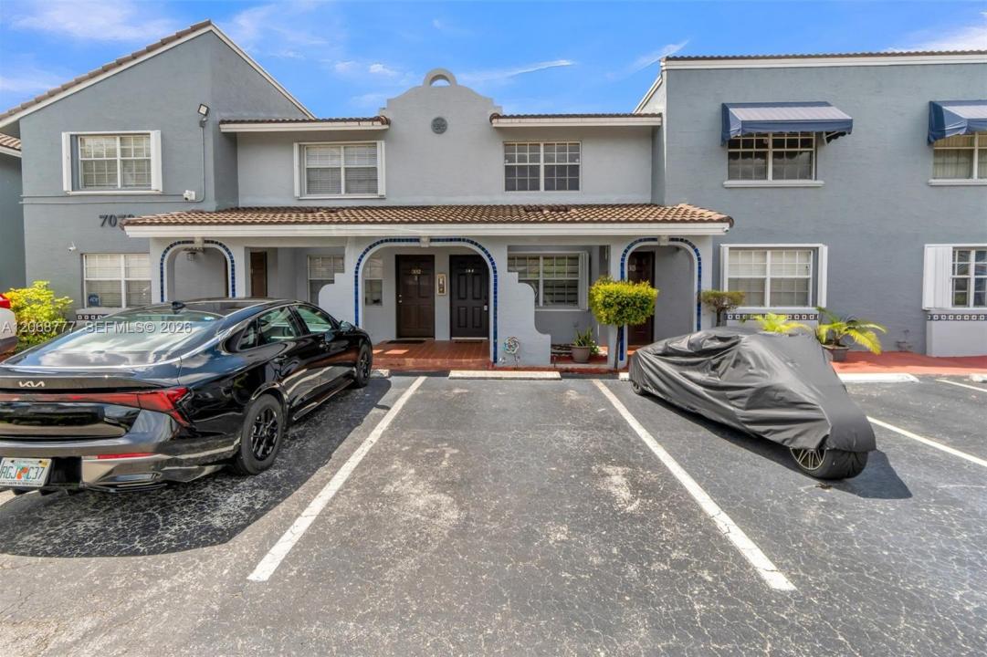 7070 NW 173rd Dr 304, Hialeah, Floride 33015, États-Unis
