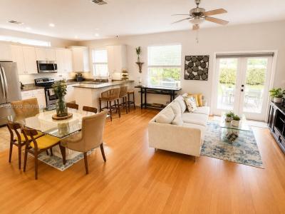 1823 GARVIN sT, Orlando, Florida 32803, USA
