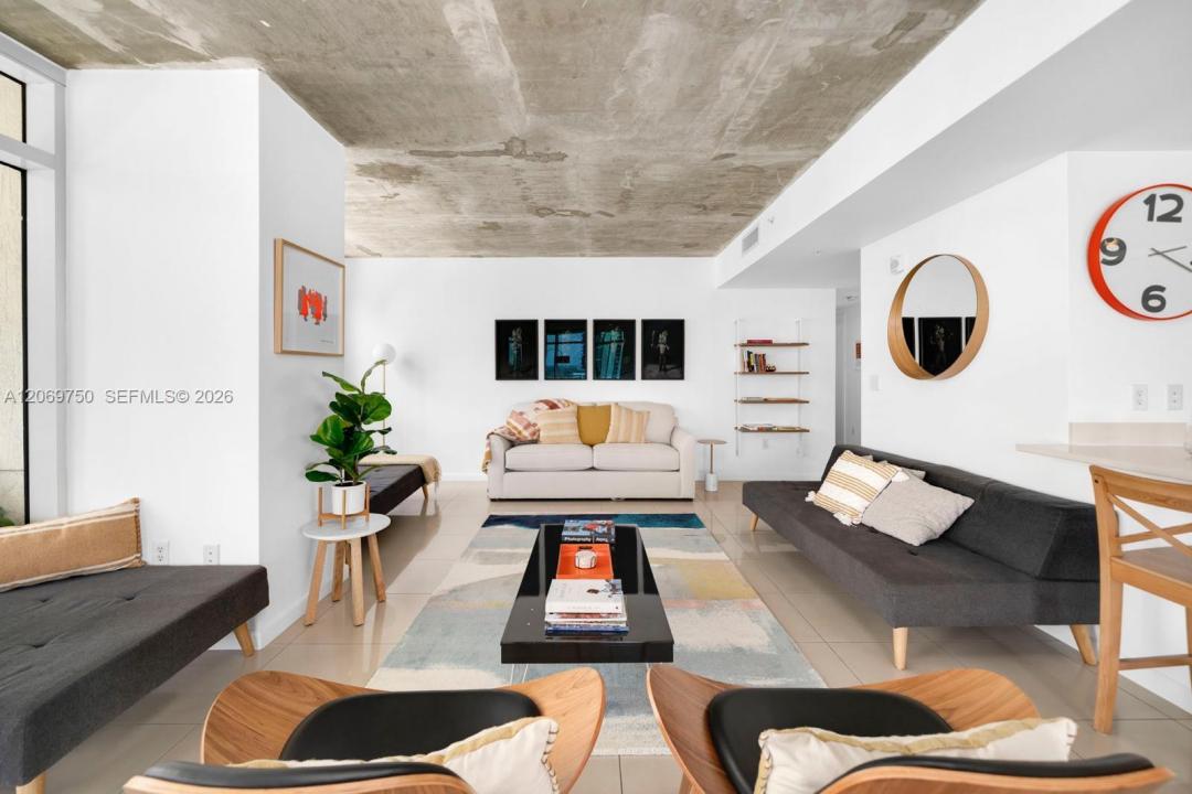 3250 NE 1st Ave 1104, Miami, Floride 33137, États-Unis