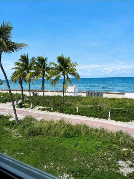 5445 Collins Ave CU26, Miami Beach, Floride 33140, États-Unis