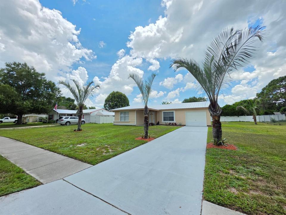 442 SW BELMONT Circle, Port St. Lucie, Florida 34953, Stati Uniti