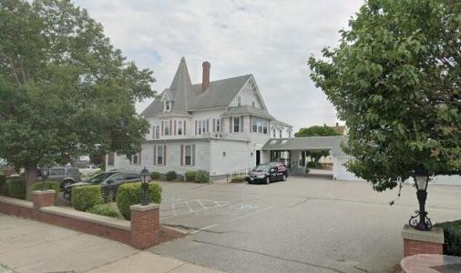 684 Park Avenue, Cranston, Rhode Island 02910, Amerika Birleşik Devletleri