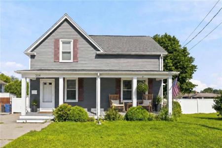 204 Lowell Street, New Bedford, Massachusetts 02745, USA