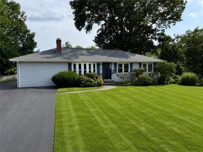 230 Airport Road, Warwick, רוד איילנד 02889, ארצות הברית של אמריקה 
