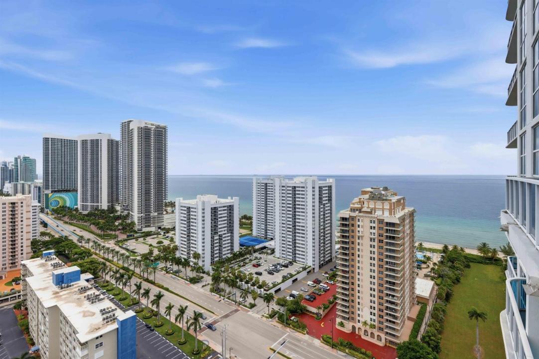 1945 S OCEAN Drive 2408, Hallandale Beach, Floride 33009, États-Unis