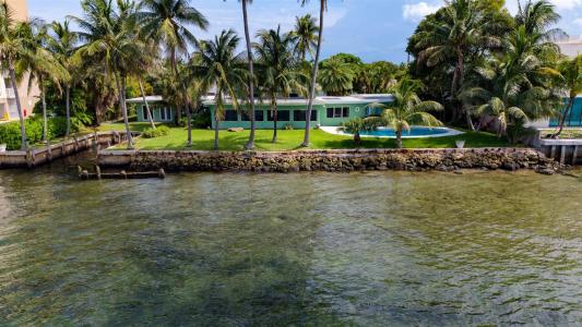 2605 N RIVERSIDE Drive, Pompano Beach, Florida 33062, USA