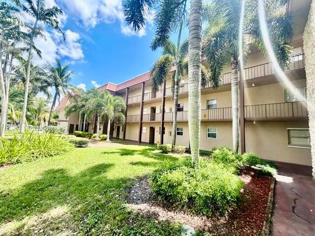 120 Sparrow Drive 115, Royal Palm Beach, Floride 33411, États-Unis