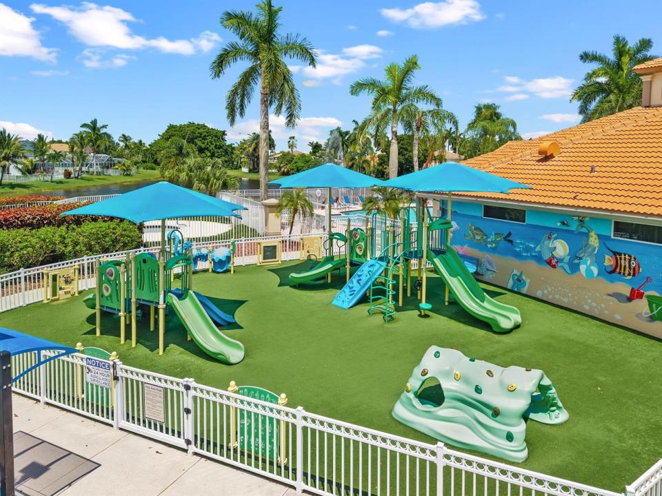 3526 Old Lighthouse Circle, Wellington, Florida 33414, USA