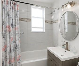 1020 NW 143 Street #Front, Biscayne Gardens, Флорида 33168, Соединенные Штаты