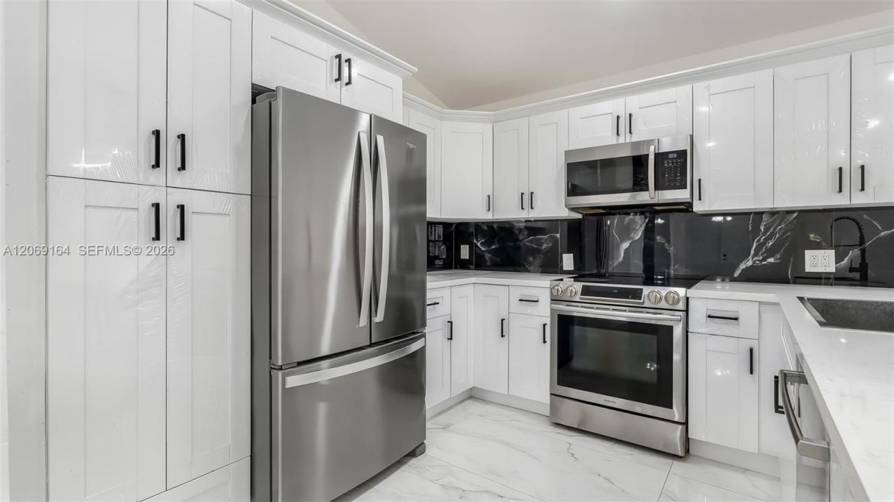 2421 SW 84th Ter, Miramar, Florida 33025, Stati Uniti