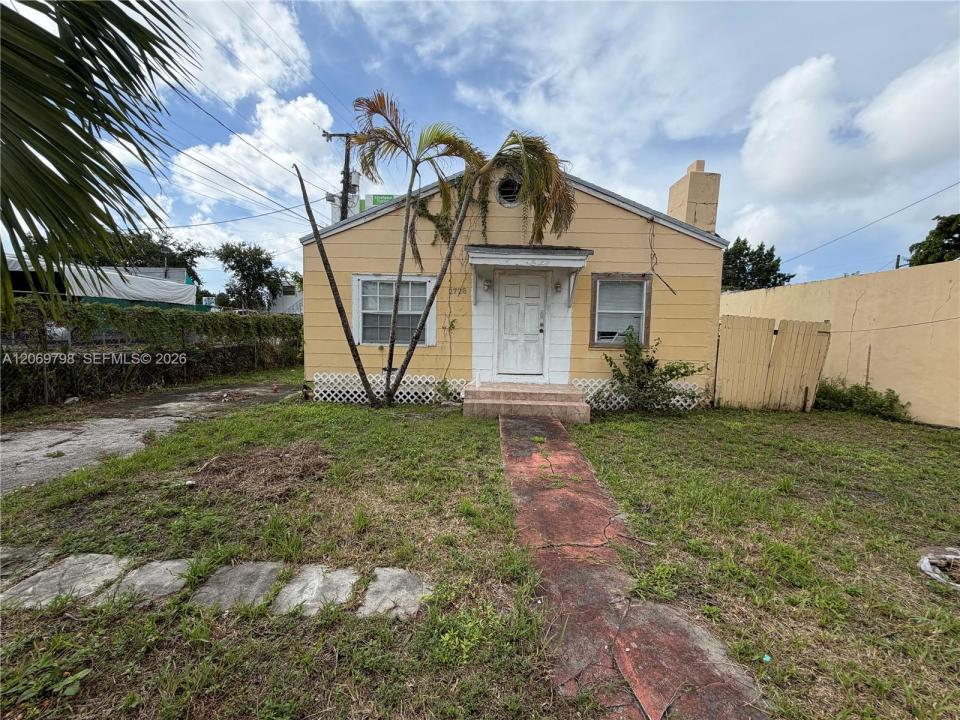 2728 NW 3rd St, Miami, Florida 33125, Stati Uniti
