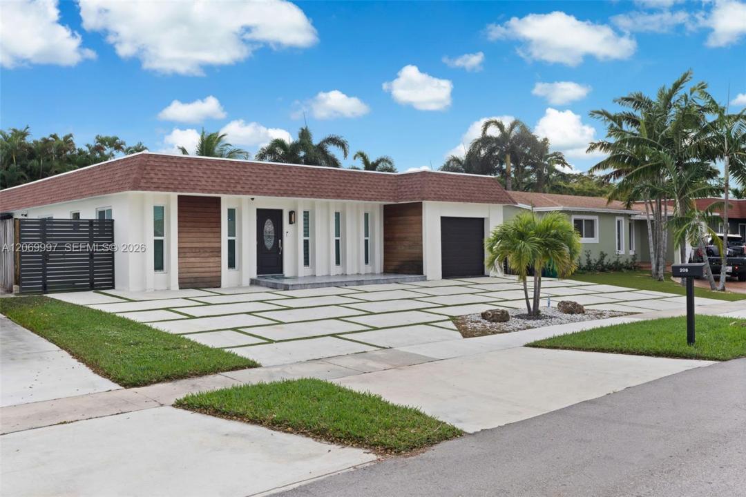 208 SE 4th Ter, Dania Beach, فلوريدا 33004, الولايات المتحدة