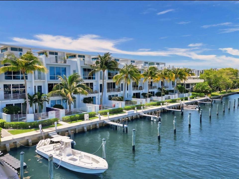 2743 NE 1ST Street, Pompano Beach, Floride 33062, États-Unis