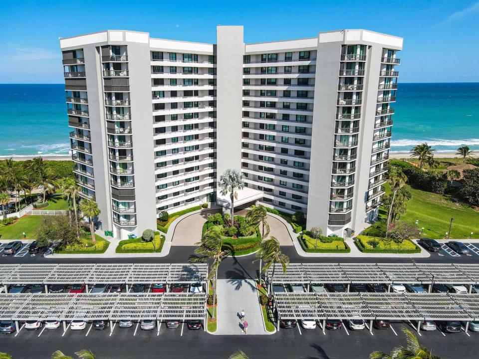 8880 S OCEAN Drive 502, Jensen Beach, Florida 34957, USA