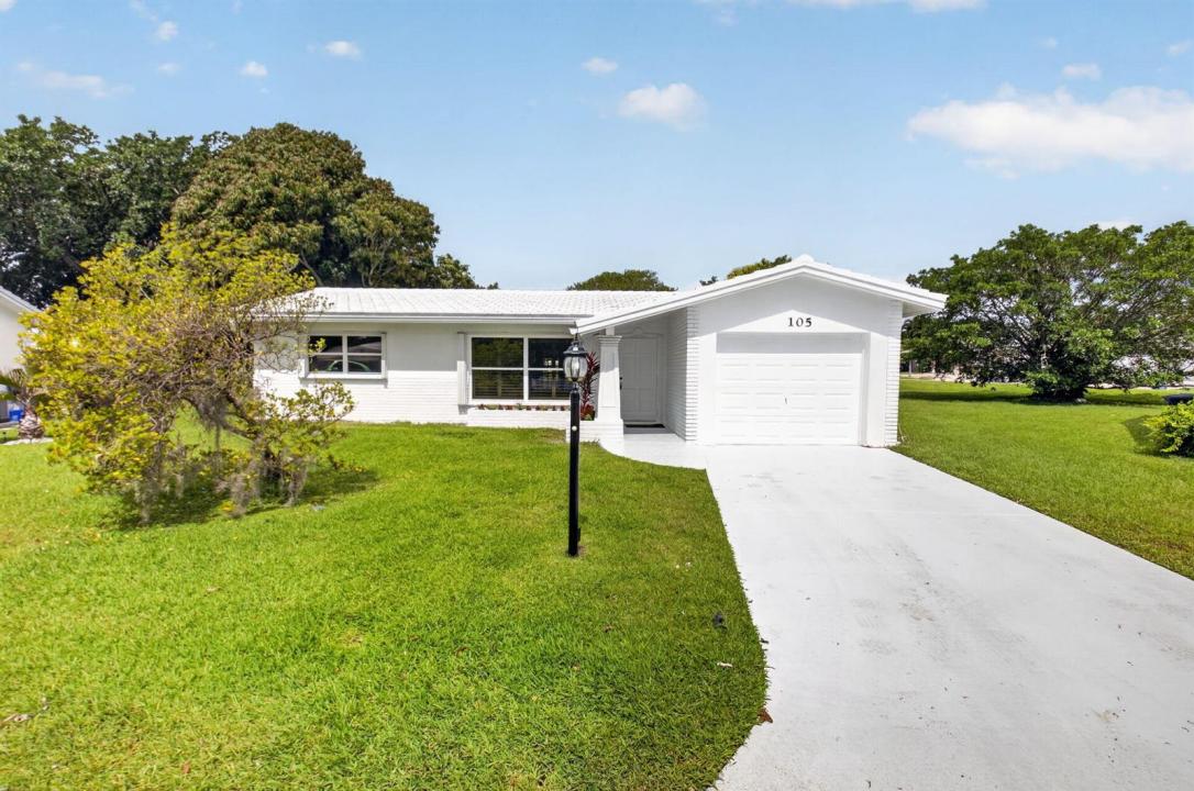 105 NW 8TH Place, Boynton Beach, Floride 33426, États-Unis