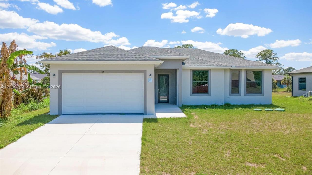 1134 Cumming ST E, Lehigh Acres, Floride 33974, États-Unis