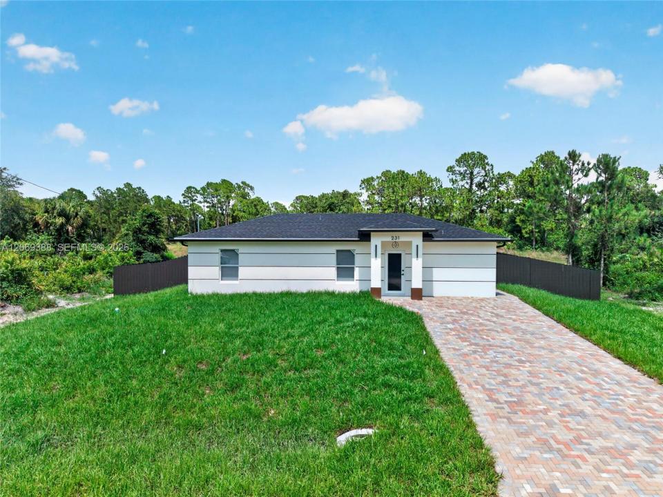 231 Andalucia Ave S, Lehigh Acres, Floride 33974, États-Unis