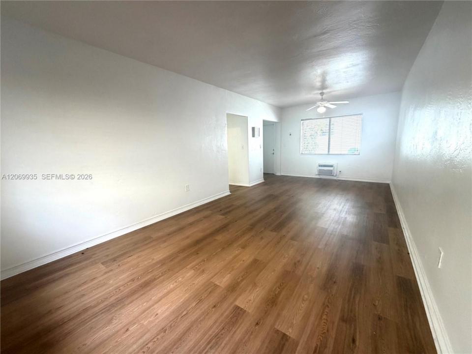 433 Santander Ave 1, Coral Gables, פלורידה 33134, ארצות הברית של אמריקה