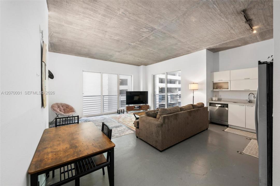 234 NE 3rd St 602, Miami, Florida 33132, Stati Uniti