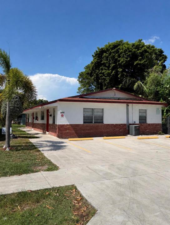 2851 NW 11TH Place 1-3, Fort Lauderdale, Florida 33311, USA