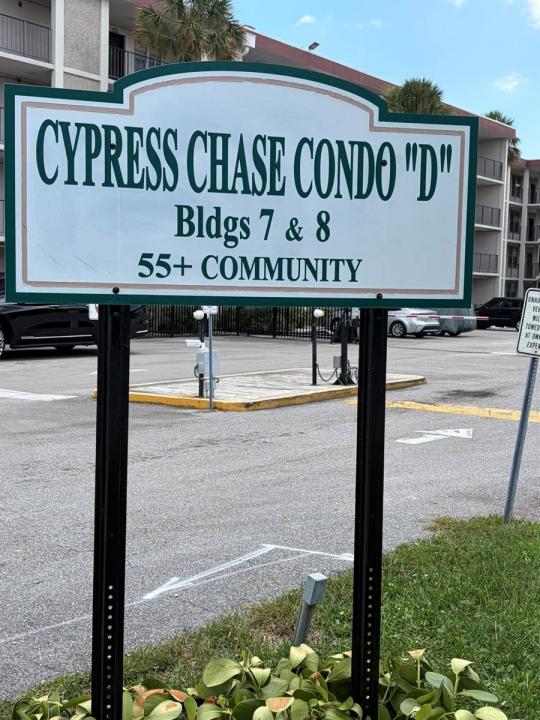 2649 NW 48th Terrace 340, Lauderdale Lakes, Florida 33313, Estados Unidos