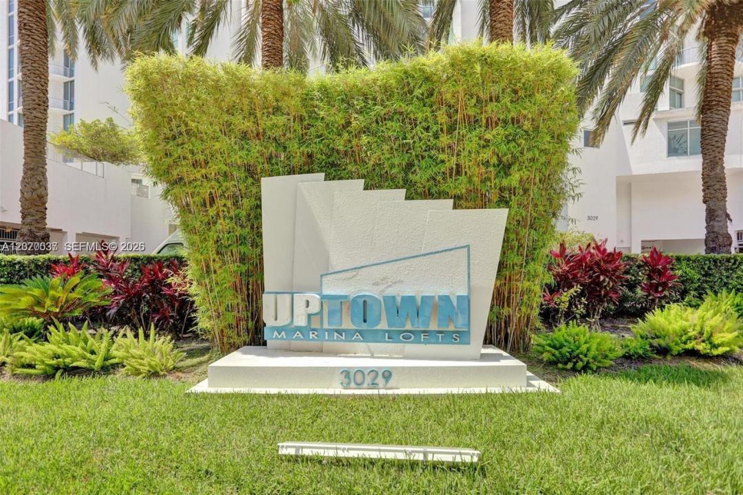3029 NE 188th St 1010, Aventura, Florida 33180, USA