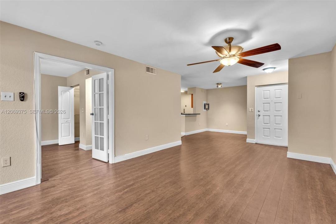 2850 N Oakland Forest Dr 208, Oakland Park, Floride 33309, États-Unis