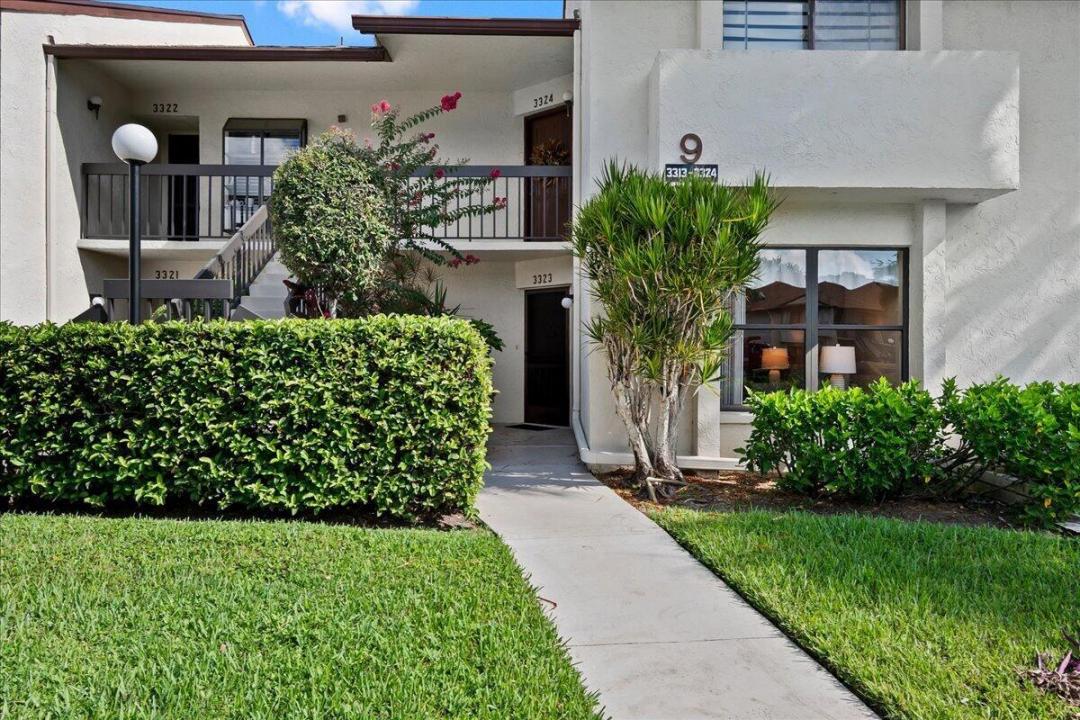 3323 Lucerne Park Drive, Florida 33467, USA