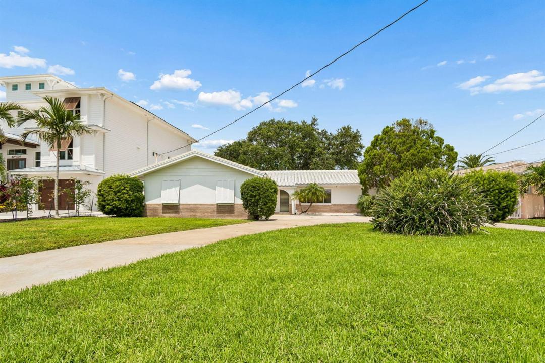 527 Harbor N Drive, Floride 33785, États-Unis