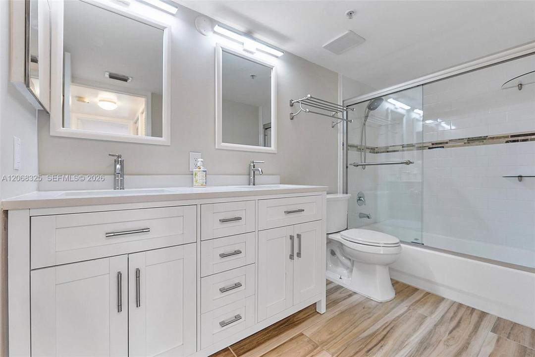 1450 SE 3rd Ave 201, Dania Beach, Floryda 33004, USA