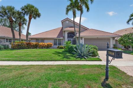 7318 Amber Falls Ln, Boynton Beach, Florida 33437, USA
